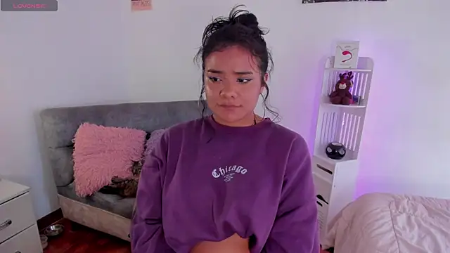 Shophie_thoopson webcam