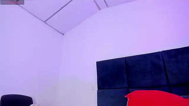 april_jones05 webcam