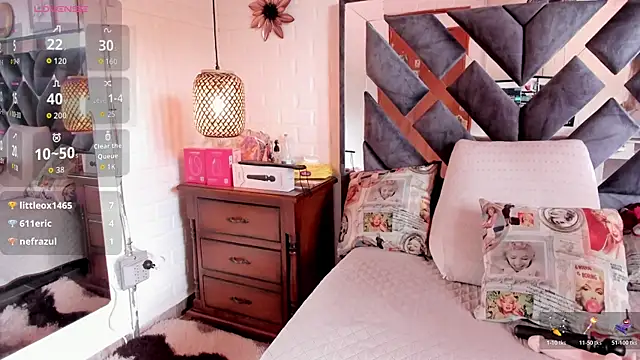 annie_vega17_ webcam
