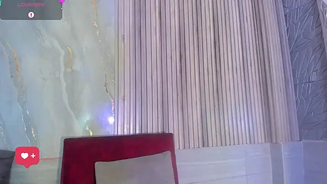 BriannaChelsea webcam
