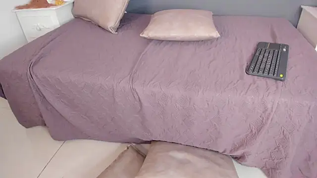 CannelaSmith webcam