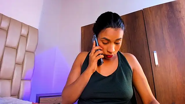 MelanyStone_