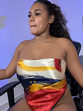 aleja_montiel__ webcam