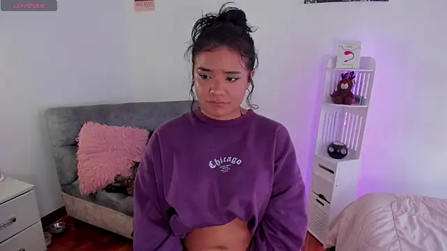 Shophie_thoopson webcam