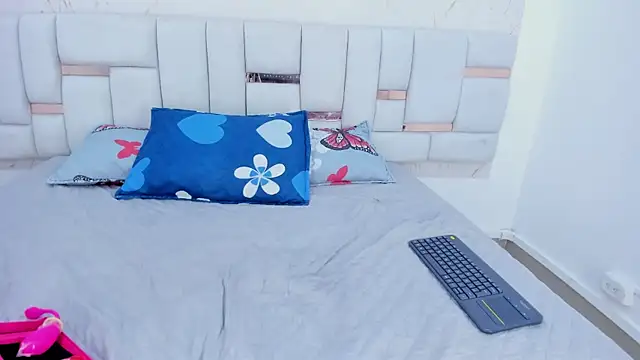 Jennvelazco09 webcam