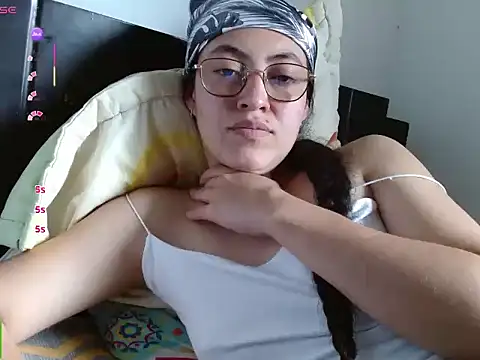 Amitlu_ webcam