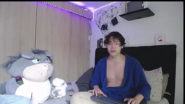 santiago_kiler (M young) - Play With My Cock