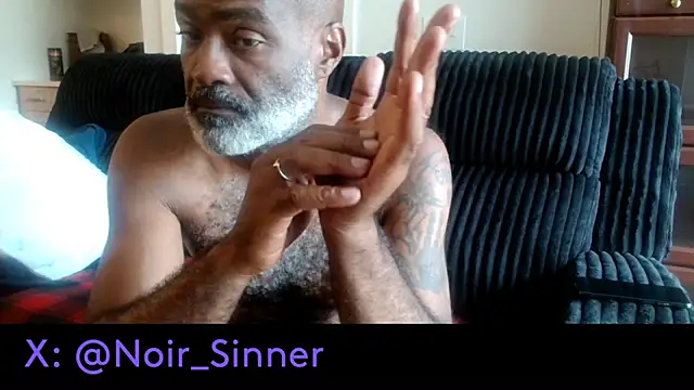 sinnernoir (M mature) - stroke, standing, show ass