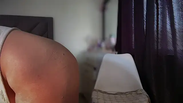 Big_boobs_lau_ webcam