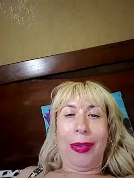SelinaLovqx webcam