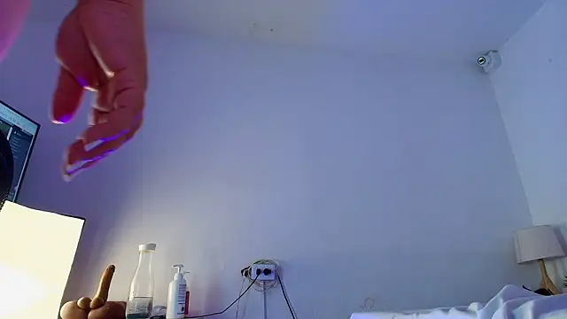 elizawiliamst webcam