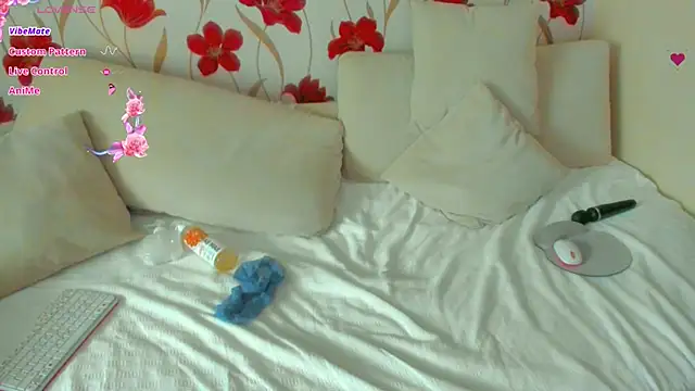 JennAlison webcam