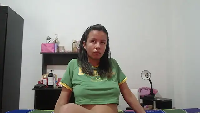 nathaly_jones_ live cam on StripChat