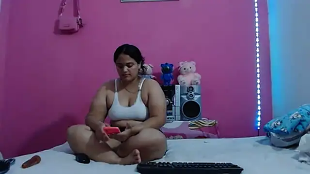 brunnette_hot webcam