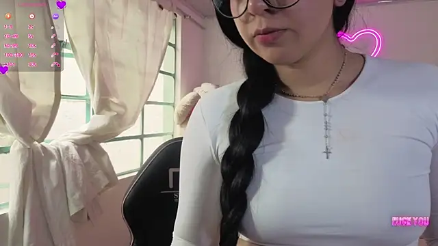 MILAH_TAY webcam
