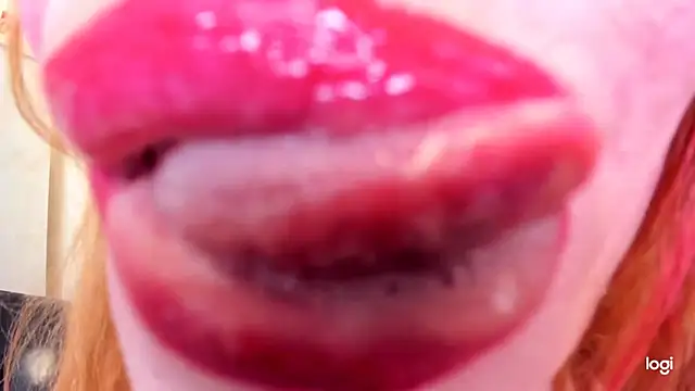 softlysoftlyasbeauty webcam