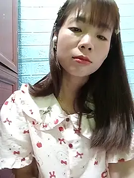 AmyLinee01 webcam