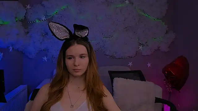 angie_foxy1 live cam on StripChat