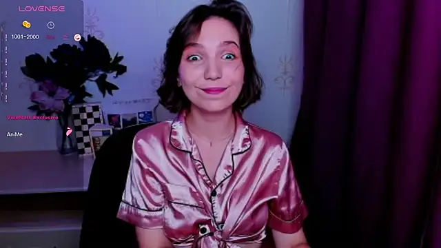 KindHazelHere_ webcam