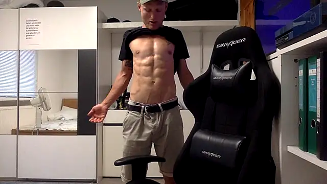Nakedendurance1994 live sex cam