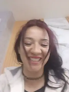 Jessica_Dove webcam