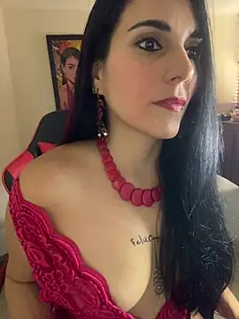 Miaswwe live cam on StripChat