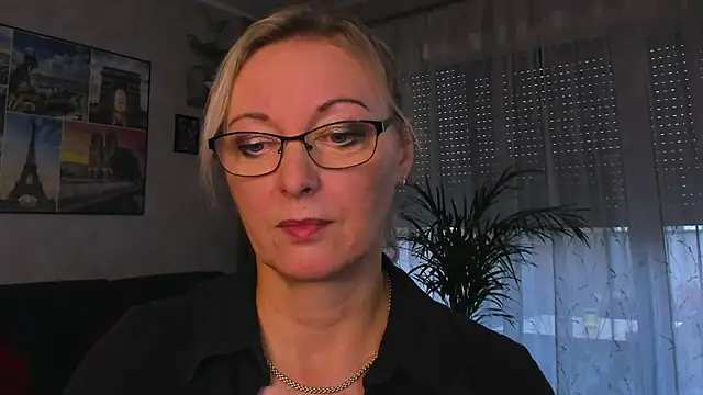 vanessa_chat live cam on StripChat