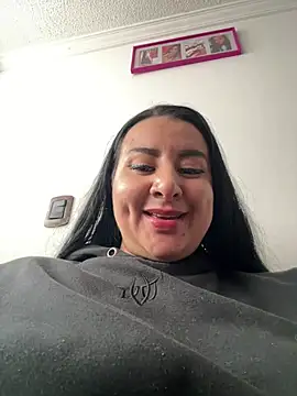Abril_Luv webcam