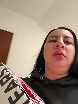 Abril_Luv webcam