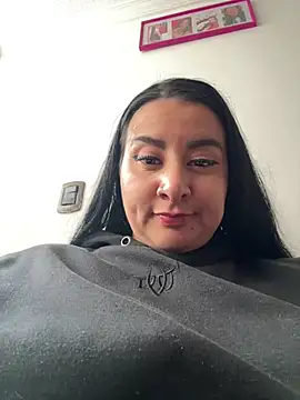 Abril_Luv webcam