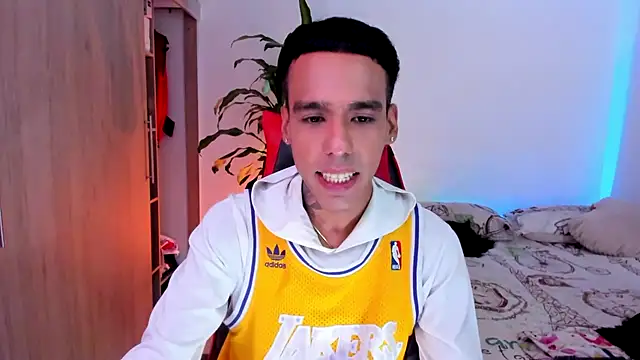 Damianwhite webcam