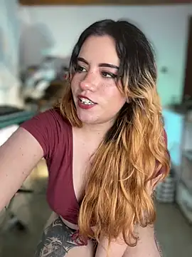 NikkiNix webcam