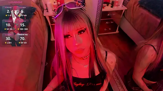 Foxxy_Doll webcam