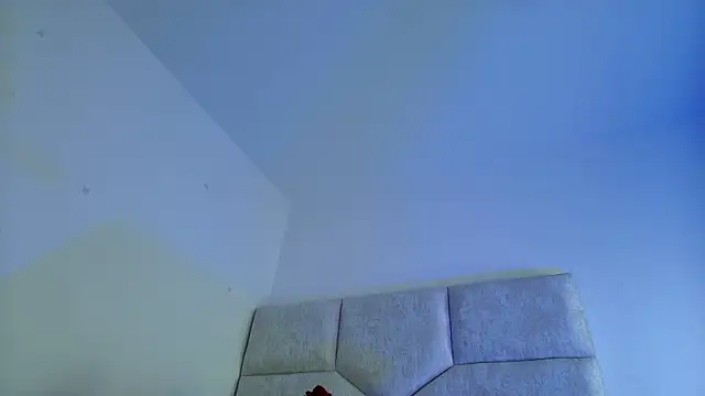 elizawiliamst webcam