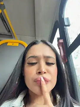 Sara_fun's live cam