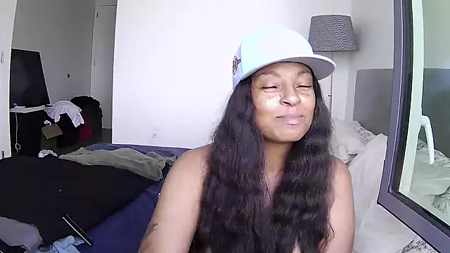 MSweetLindaParks's live cam