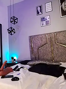 miaakittyy live cam on StripChat