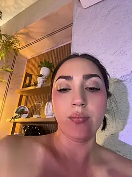 LIAH_IZUMI webcam