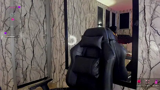 adelinemoretti webcam
