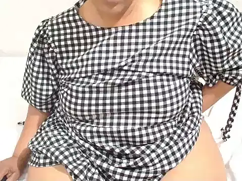 Hotchocolatehugeassxxx webcam