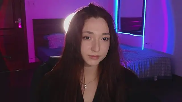 YasmineWest webcam