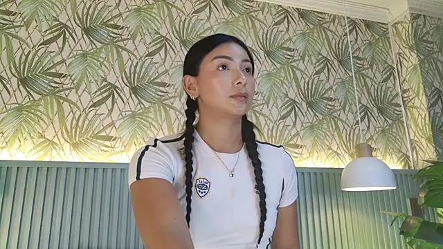 MeganCruzGB webcam
