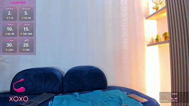Naomii_Viper webcam