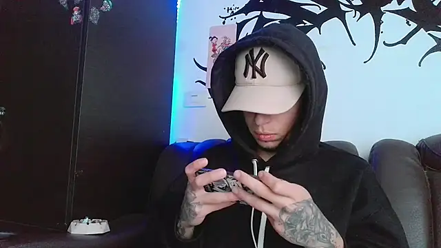 Chris__Jones webcam