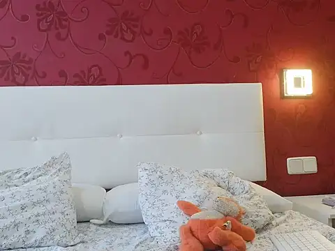 july_fucha webcam
