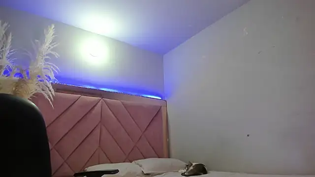 Alanah_connory webcam
