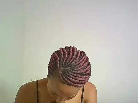 Cutie_blondiey webcam