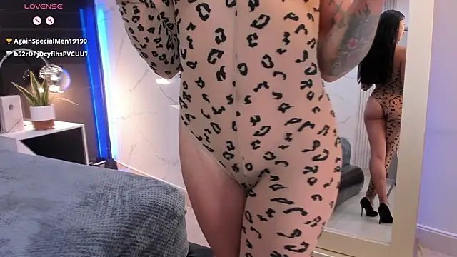 Velvet_GG webcam