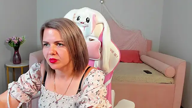AdeleRavelle webcam