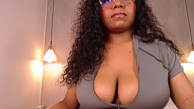 CandyBrunette webcam